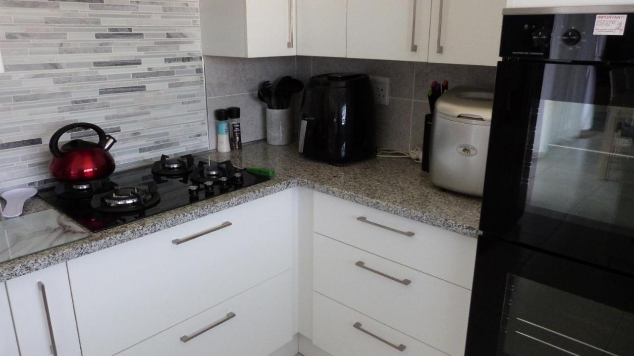 Settle Inn Self Catering Units Colchester Ngoại thất bức ảnh